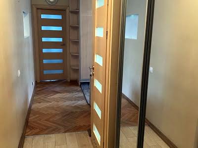 квартира за адресою Мирона Тарнавського вул., 104