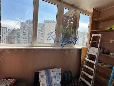 квартира за адресою Драгоманова вул., 1-Б