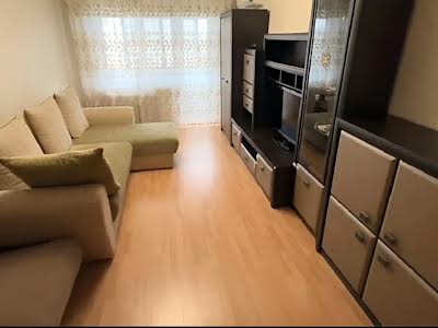 квартира по адресу Героев просп., 3