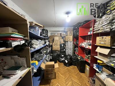 коммерческая по адресу Володимирська ул., 1