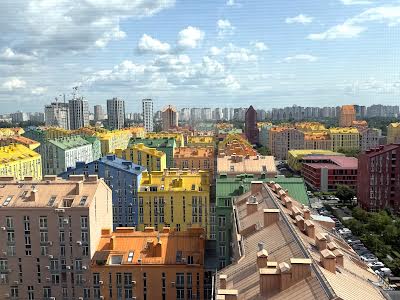 квартира за адресою Регенераторна вул., 4 к1-9