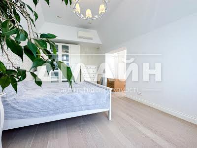 квартира за адресою Розваги вул., 27