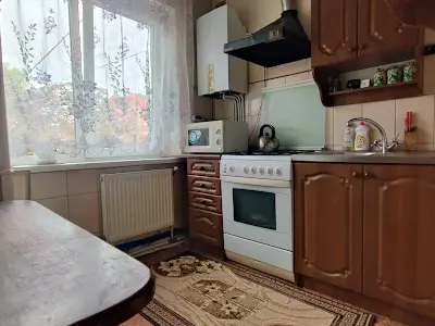квартира за адресою Фабрична вул., 3