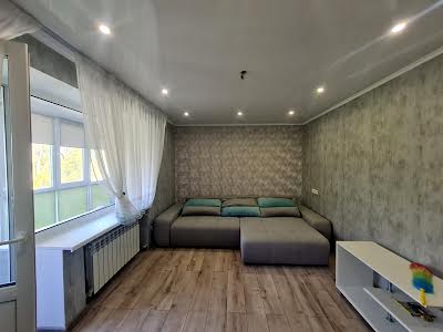 квартира за адресою Євгенія Логінова вул. (Крилова), 17