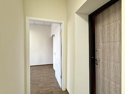 комерційна за адресою Слобідська 1-а вул., 62