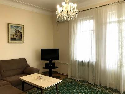 квартира за адресою Івана Мазепи вул. (Січневого Повстання), 3