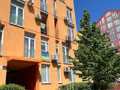 квартира за адресою Регенераторна вул., 4 