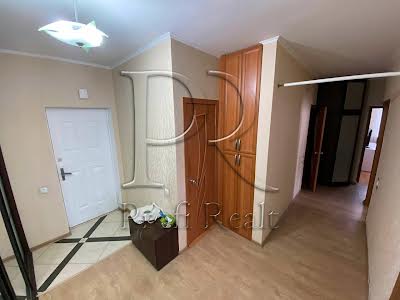 квартира за адресою Верховинна вул., 91