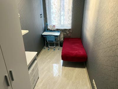 квартира за адресою Левітана вул., 3