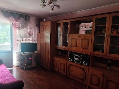 квартира за адресою Василя Касіяна вул., 10