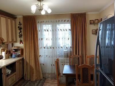квартира по адресу Головатого ул., 20