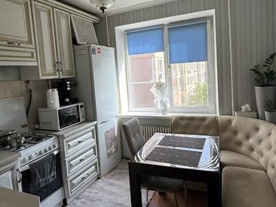 квартира по адресу Героев просп., 6