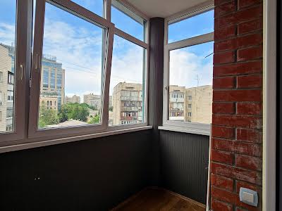 квартира по адресу Панаса Мирного ул., 8