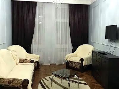 квартира за адресою Святого Теодора, 6