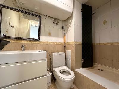 квартира за адресою Новорічна вул., 71