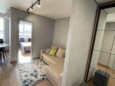 квартира за адресою Озерна вул., 27А