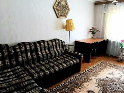 квартира по адресу Героев просп., 35