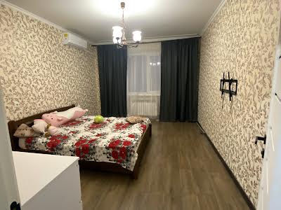 квартира за адресою Михайла Гришка вул., 10