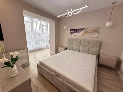 квартира за адресою Миру вул., 100