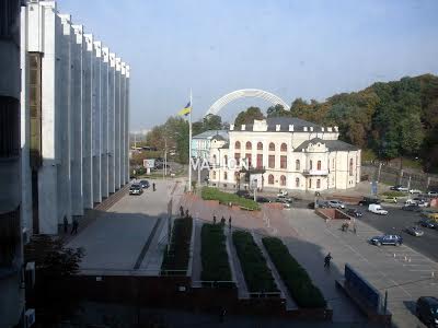 квартира за адресою Хрещатик вул., 4