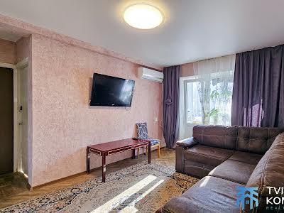 квартира за адресою Академіка Шалімова вул. (Героїв Севастополя), 1