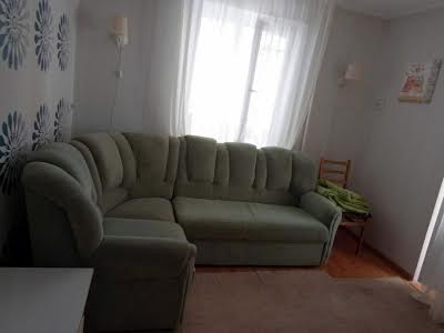квартира за адресою Паркова вул., 76