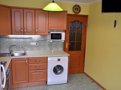 квартира за адресою Оболонська пл. (Дружби Народів СРСР), 3