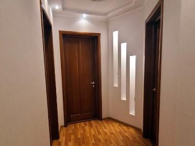 квартира за адресою Срібнокільська вул., 1
