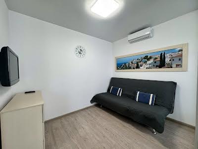 квартира за адресою Урлівська вул., 23-В