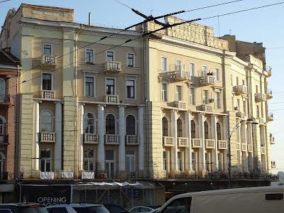 квартира за адресою Велика Васильківська вул. (Червоноармійська), 25