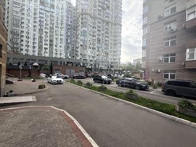 квартира за адресою Михайла Максимовича вул. (Онуфрія Трутенка), 3-Г