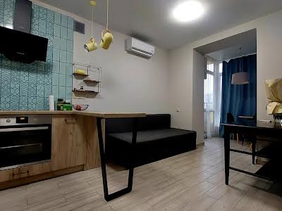 квартира за адресою Богдана Хмельницького вул., 11А