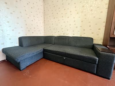 квартира за адресою Каштанова вул., 5