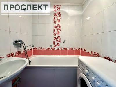 квартира по адресу Збройних Сил України ул. (Інтернаціоналістів), 8