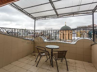 квартира по адресу Константиновская ул., 1