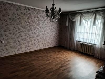 дом по адресу Першотравнева, 11