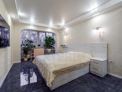 квартира за адресою Івана Миколайчука вул. (Серафимовича), 3