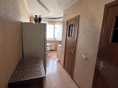 квартира за адресою Наталії Ужвій вул., 4-Г