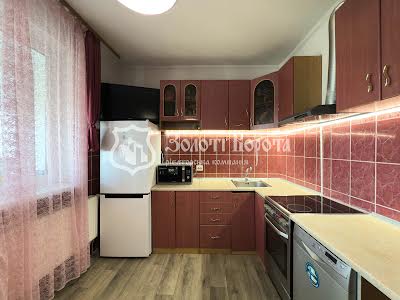 квартира за адресою Харківське шосе, 19а