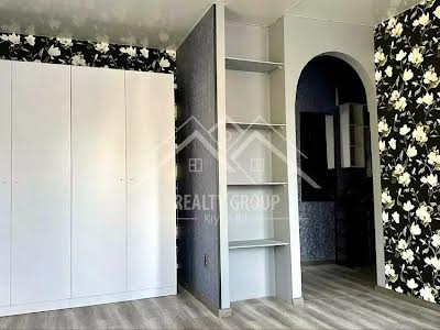 квартира за адресою Соборності вул. (Косіора), 48