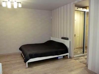 квартира за адресою Регенераторна вул., 4