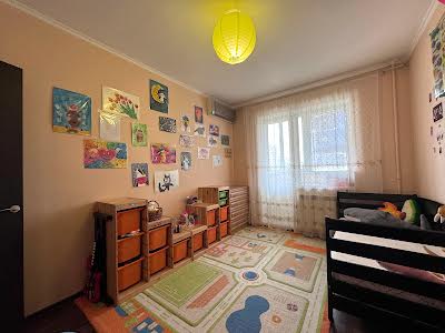 квартира по адресу Героев Днепра ул., 43