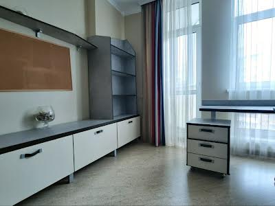 квартира за адресою Федора Ернста вул., 16-Б