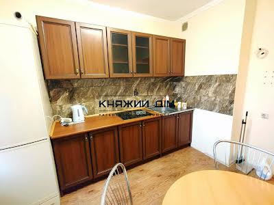 квартира за адресою Світла вул., 3д