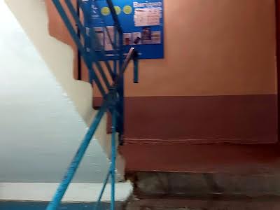 квартира за адресою Космонавтів, 142В