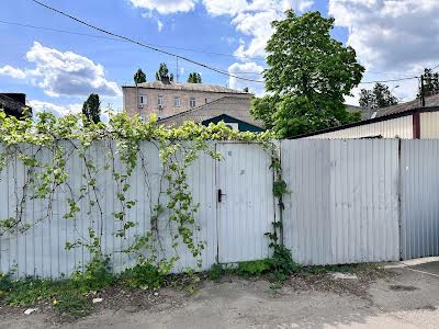 комерційна за адресою Деревообробна вул., 5а