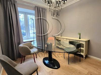 квартира по адресу Михаила Бойчука ул. (Киквидзе), 14