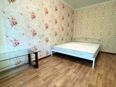 квартира за адресою Симиренка вул., 24