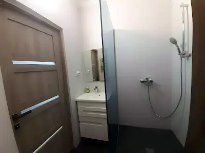 квартира за адресою Робітнича, 3
