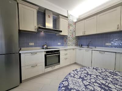 квартира за адресою Урлівська вул., 38